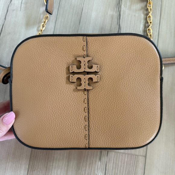 Tory Burch McGraw Camera Bag - Picture 3 of 7